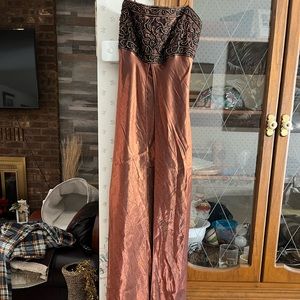 Beautiful dress by Morgan&co.